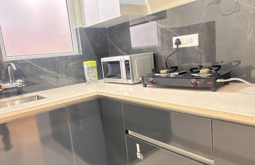 Gurugram Apartment | "Spacious 2BHK Fully Furnished Apartment: Your Ideal Home Awaits!