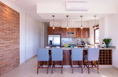 Downtown Puerto Vallarta Condo | Spacious 2BR with infinity pool Gringo Gulch