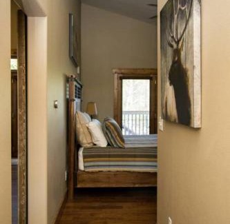 Estes Park House | Spacious 2nd story loft with awesome views