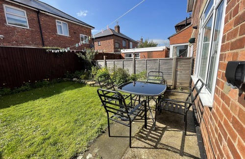 Darlington House | Spacious 3-bed House in Darlington