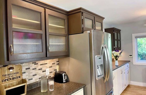 Bobcaygeon House | Spacious 3-Bedroom Main House in Bobcaygeon #12