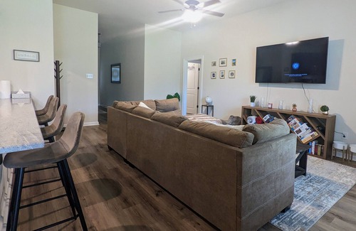 Denham Springs House | Spacious 3 Bedroom Home with Easy Access to BR