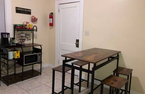 Irvington Apartment | Spacious 3-bedroom with WiFi in amazing Newark