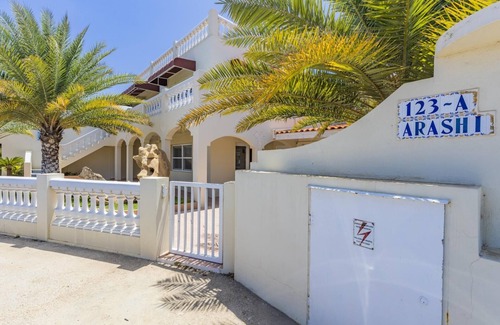 Kamay Villa | Spacious 3 BR Across the Street from Top Beach