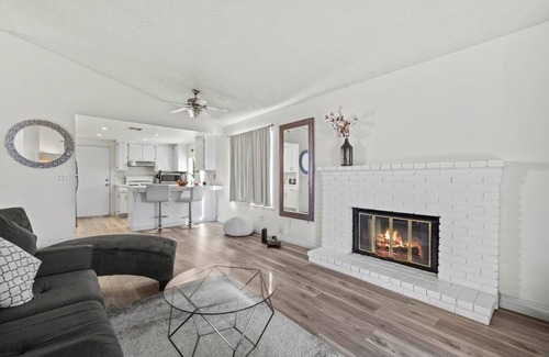 Lancaster House | Spacious 3B-2B Home with High Ceilings & Large Yards
