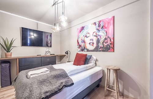 Reykjavik Apartment | Spacious 3bdr oceanside city centre - FREE PARKING