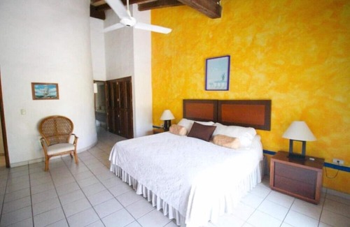 South Hotel Zone Hotel | Spacious 3BR Condo a Short Ride to Villa del Mar Beach