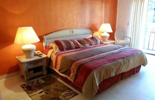 South Hotel Zone Hotel | Spacious 3BR Condo a Short Ride to Villa del Mar Beach