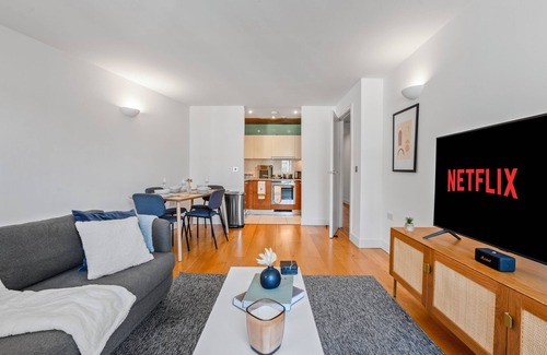 Islington Apartment | Spacious 3BR Kings Cross - FAST WIFI
