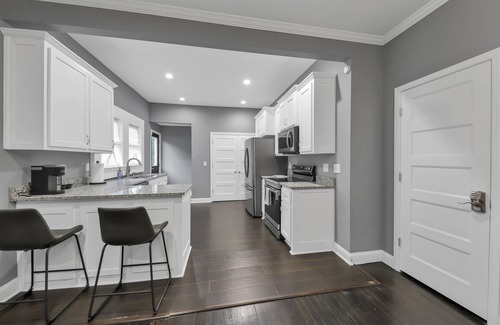 West End House | Spacious 3BR Near Stadium– Great for Groups