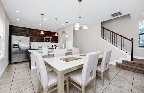 Haines City House | Spacious 3BR plus Den with Pool, Near Disney and More