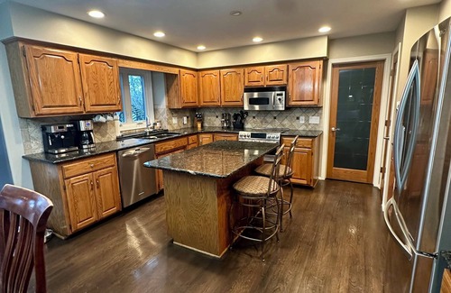 West Omaha House | Spacious 4-Bed Family Home + Park Views