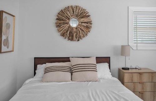 Vallejo House | Spacious 4 Bed Home - In-Law Unit -Near SF and Napa