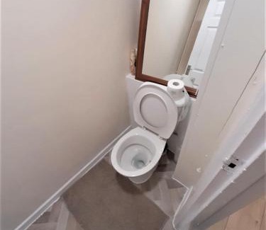 Stevenage Apartment | Spacious 4 bed House - Stevenage