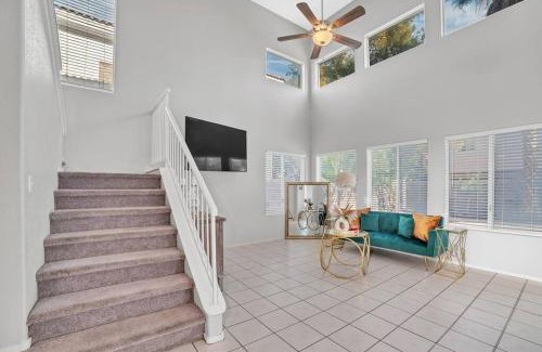Centennial Hills Apartment | Spacious 4 Bedroom 3 Bath House