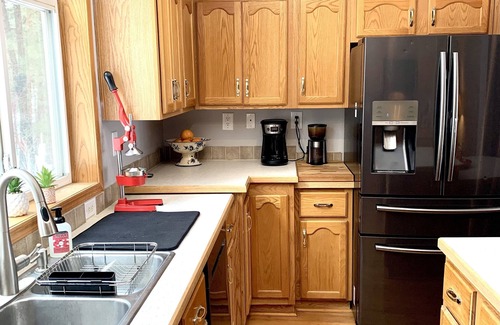 Durango - Purgatory House | SPACIOUS 4 Bedroom 3 Full Bath Mnt Home, 16 Acres Bordering BLM. Dogs Welcome!