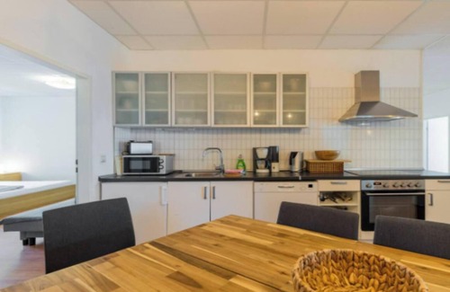 Mitte Apartment | Spacious 4-Bedroom Apartment in Prime Berlin Mitte Location