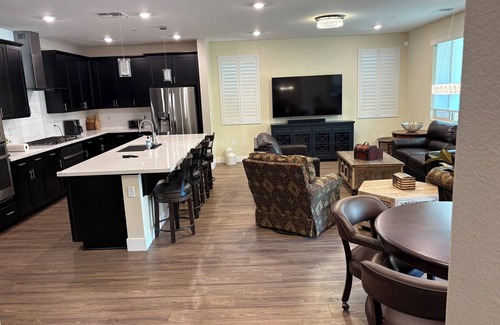 Elk Grove House | Spacious 4-bedroom house in lovely Elk Grove with AC and Tesla CHARGER!