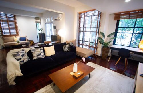 Khlong Tan Villa | Spacious 4-Bedroom Oasis in the Heart of Sukhumvit