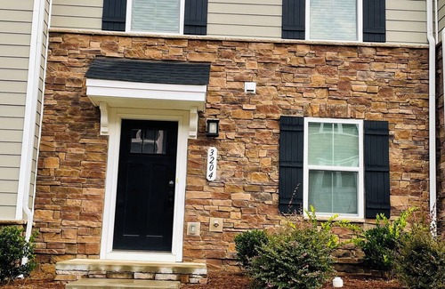 Stallings House | Spacious 4-bedroom townhome in charming Matthews