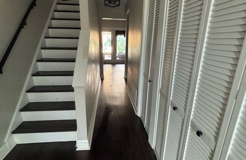 Randle Highlands House | Spacious 4-bedroom townhome in brilliant Washington with WiFi, AC