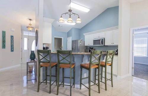 Gulf Breeze House | Spacious 4-bedroom house with Heated Pool in Gulf Breeze