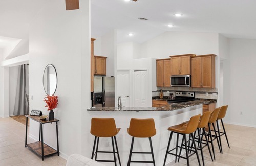 Pinehurst House | Spacious 4-bedroom house in charming Rotonda West with AC, WiFi, and Heated Pool