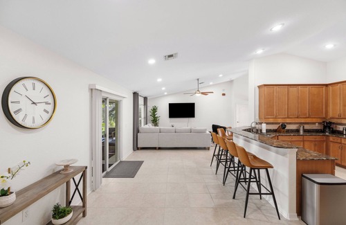 Pinehurst House | Spacious 4-bedroom house in charming Rotonda West with AC, WiFi, and Heated Pool