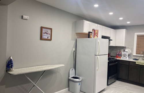 Lower Vailsburg House | SPACIOUS 4 BEDROOMS 12 MINS TO NEWARK AIRPORT