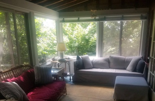 Woods Hole House | Spacious 4 br Woods Hole home / access to private beach
