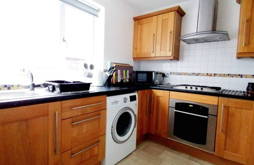 Newcastle-upon-Tyne House | Spacious 4bed House+free Parking+wifi+10 min to Newcastle International Airport