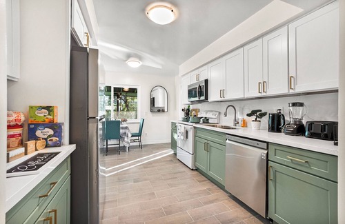 La Mesa House | Spacious 4BR/2BTH King Bed Ranch Style, Prime Area