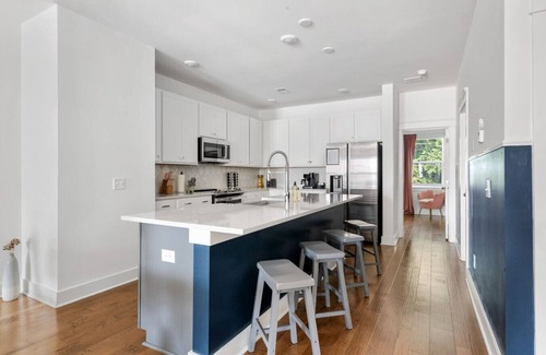 North Charleston Apartment | Spacious 4BR Near Charleston | Pool Access ($)