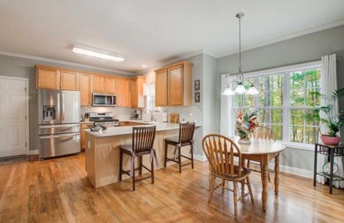 Douglasville Villa | Spacious 4BR Villa Getaway near Atlanta