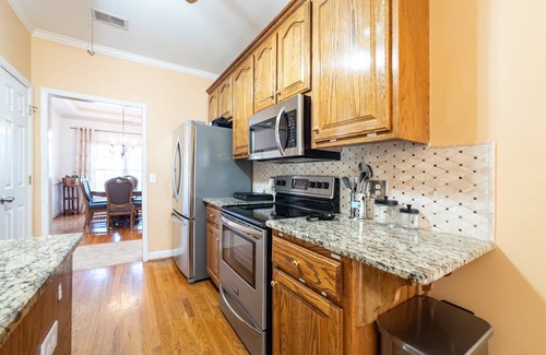 Cartersville House | Spacious 4BR w/Downstairs Suite | 10% 15%