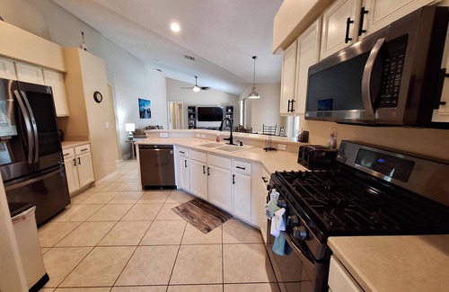 Orange Tree Villa | Spacious 5 Bed Villa with private south facing pool and spa