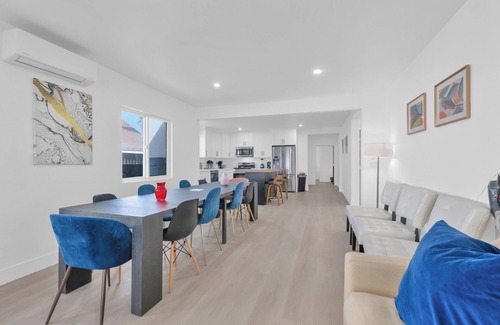 Cypress Park House | Spacious 5-bedroom house - Arvia