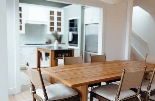 Montauk House | Spacious 5-bedroom Waterfront House on Beautiful Montauk Lake - Newly renovated