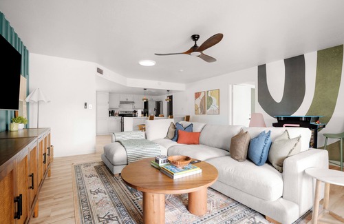 North Mountain House | Spacious 5BR Retreat with Heated Pool, Hot Tub, Arcade, Fire Pit & Games