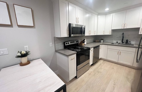 Santa Clara House | Spacious 6-bedroom, 5-Bath 2 Homes 1 Lot in enchanting Santa Clara
