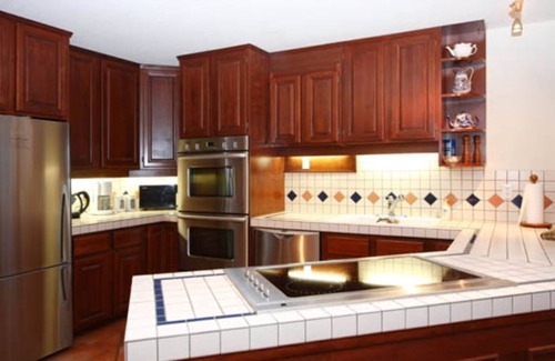 Silver Star Mountain House | Spacious 6-bedroom whole home, amazing location on ski way with private suite