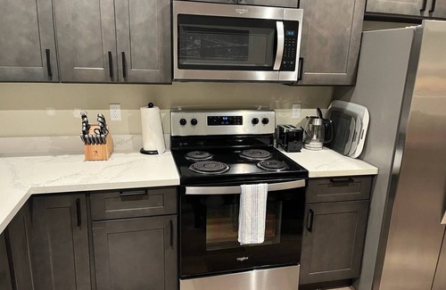 Central Tacoma Apartment | Spacious 6th Ave Apartment