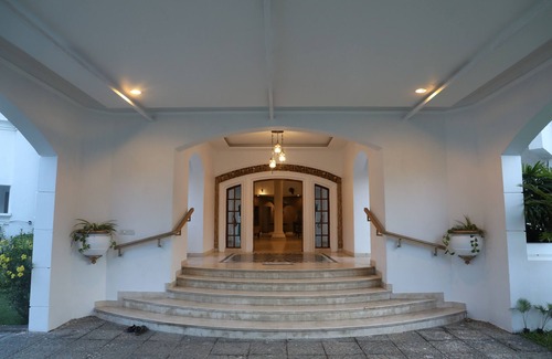 Vadanemelli Villa | Spacious 7-bedroom villa in terrific Chennaion the beach side with WiFi, AC