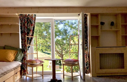 Lormes House | Spacious and bright house with terraces and beautiful views of the countryside.