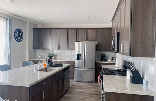 Riverside House | Spacious And Comfortable #102 Room On The First Floor