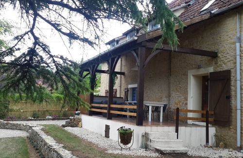 Aubas House | Spacious and comfortable holiday home with large swimming pool