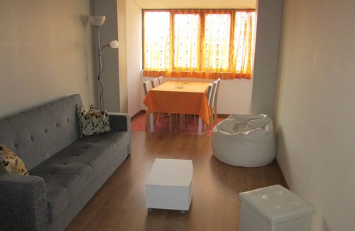 Paranhos Apartment | Spacious and cozy penthouse - sleep 9 persons
