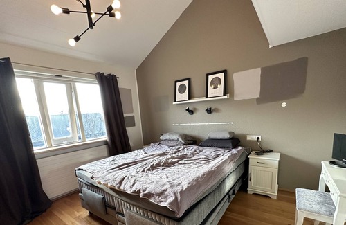 Hafnarfjordur House | Spacious and Family Friendly 4brd house in Hafnarfjörður