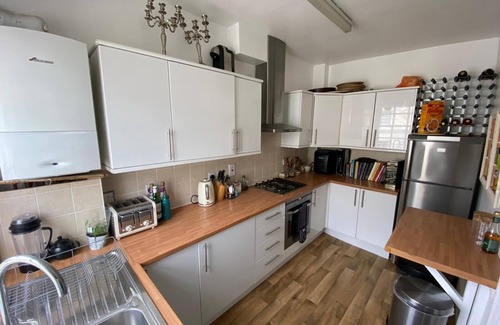 Knightsbridge and Belgravia Apartment | Spacious and light, 2 bedroom flat in Connaught Village