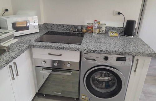 Al Ahyaa Apartment | Spacious and modern one bed in hurhgarda